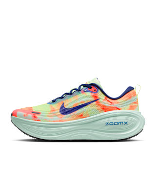 NIKE　ボメロプラス NIKE+VOMERO+PLUS.png